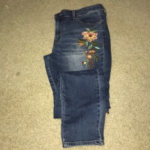 Flower printed jeans